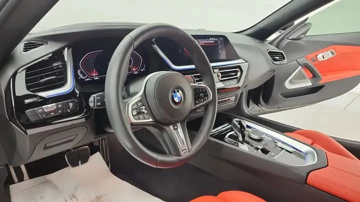 BMW Z4 Automatic, снимка 13 - Автомобили и джипове - 56010761