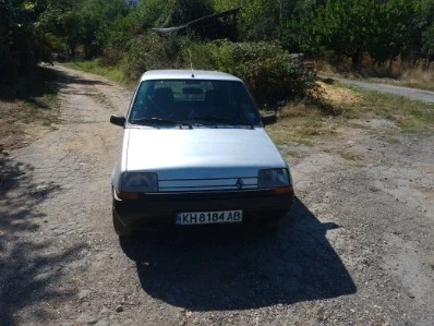Renault 5
