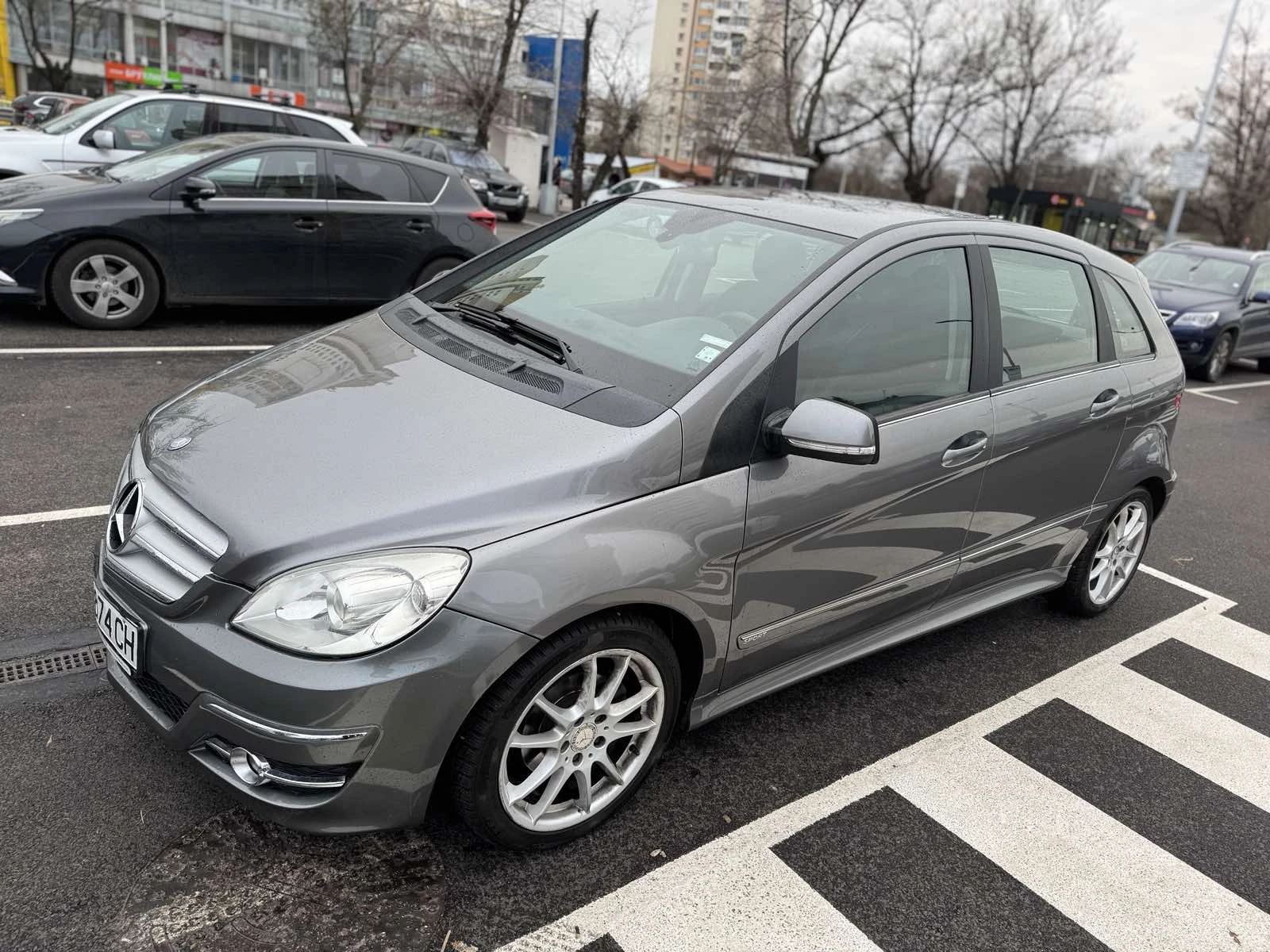 Mercedes-Benz B 180 1.7, снимка 1