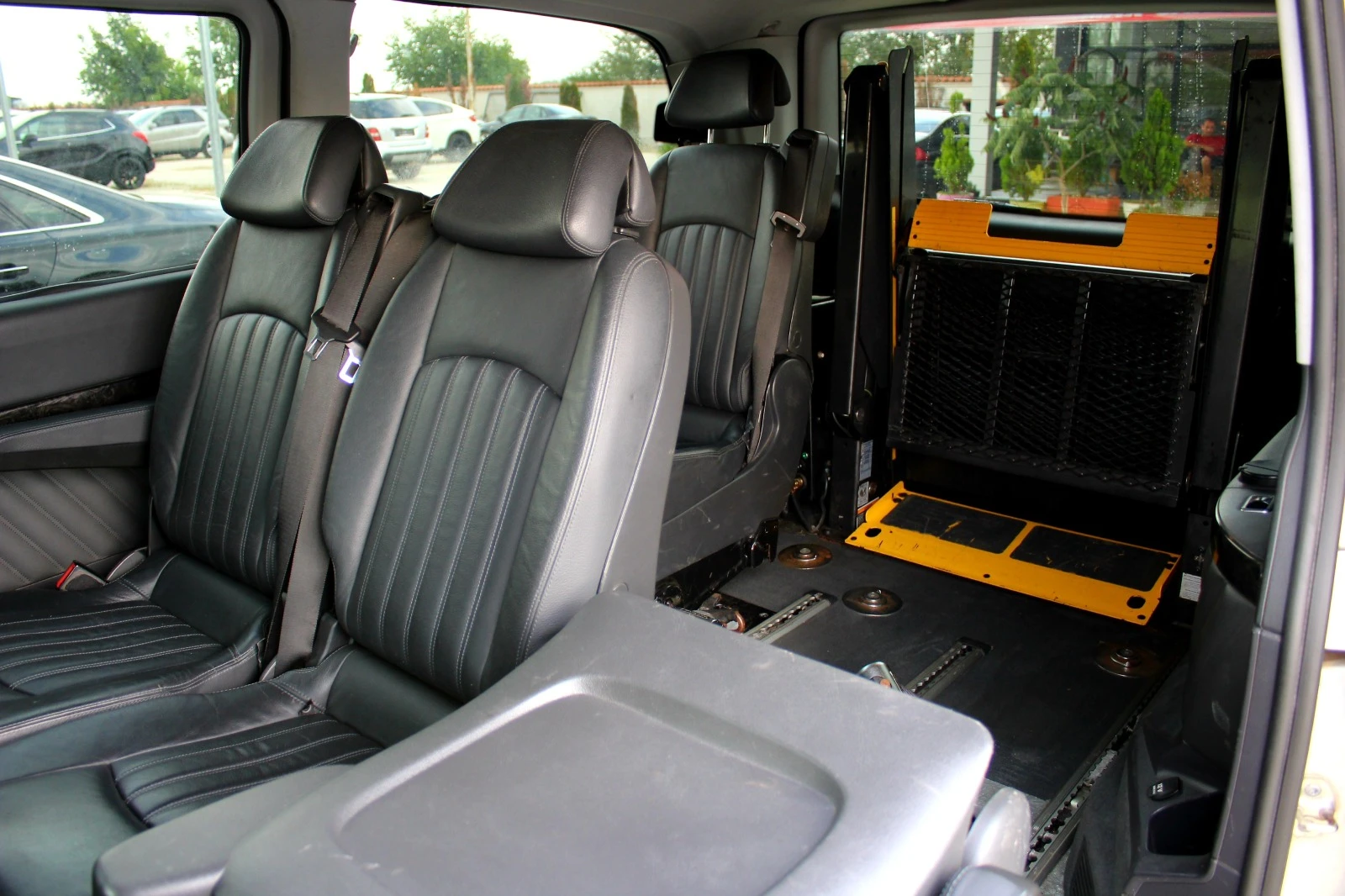 Mercedes-Benz Viano AMBIENTE 2.2CDI СОБСТВЕН ЛИЗИНГ | Mobile.bg — изображение 14