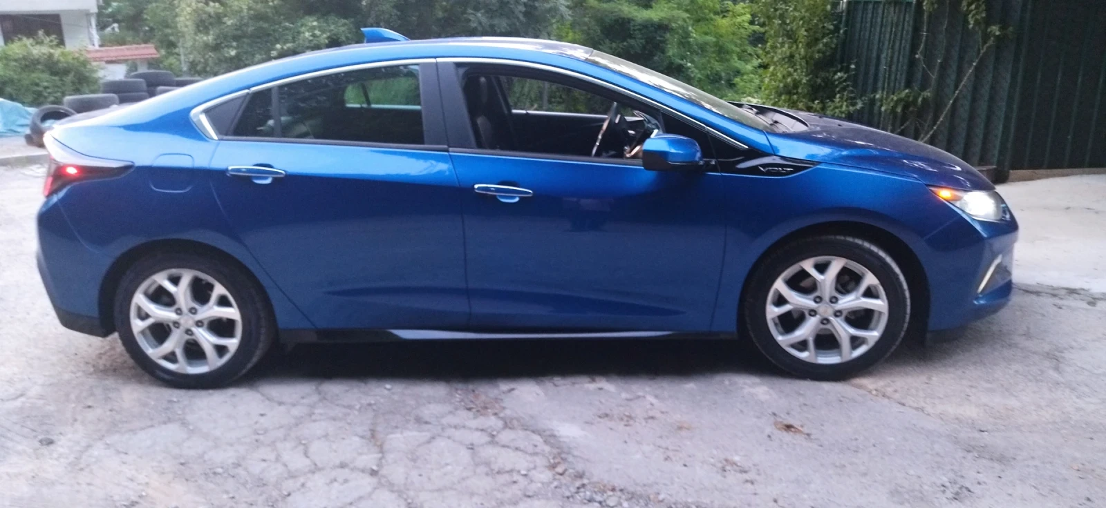 Chevrolet Volt Premier  - изображение 4