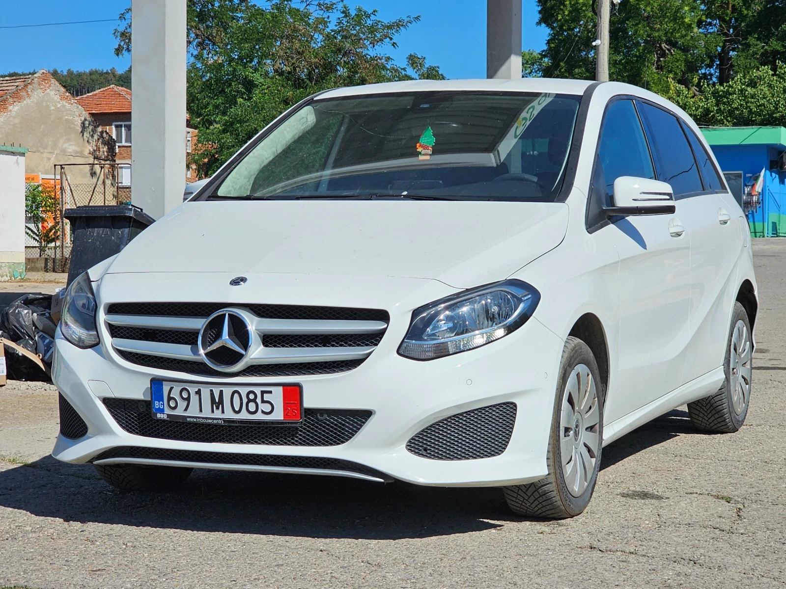 Mercedes-Benz B 220 190hp - изображение 3