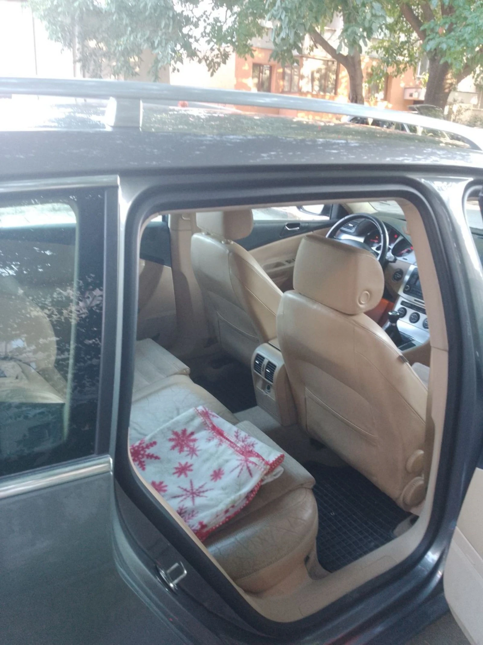 VW Passat 2.0 TDi 140к.с. 4х4 6 скорости  - изображение 6
