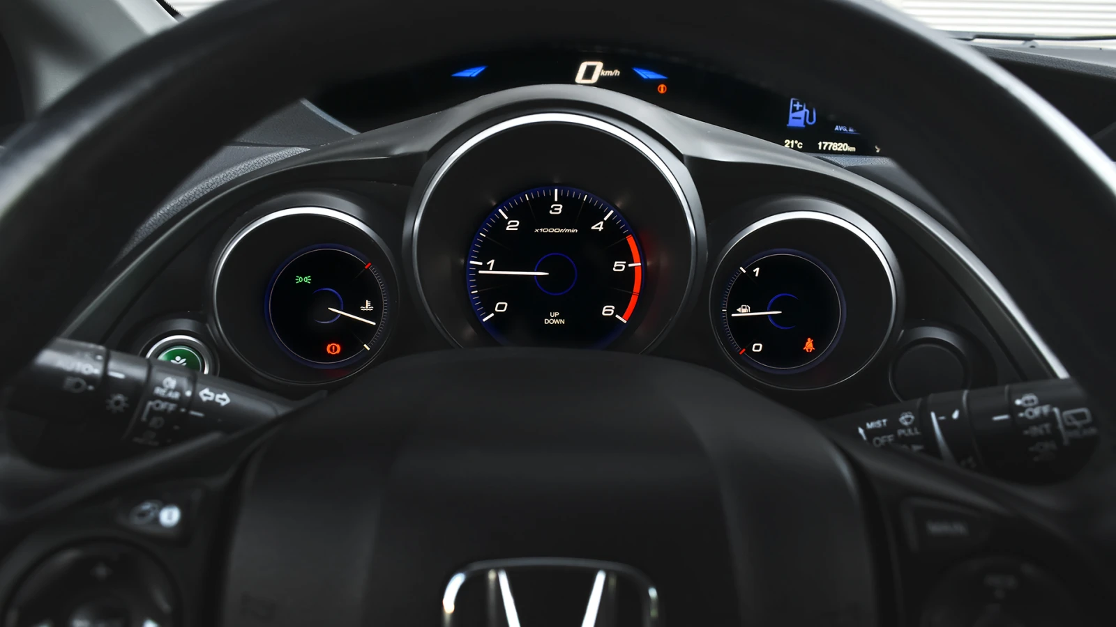 Honda Civic Hatchback 2.2 i-DTEC | Mobile.bg   15