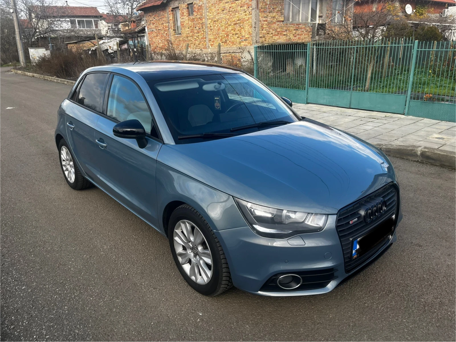 Audi A1 1.6/90/AUTO - изображение 2