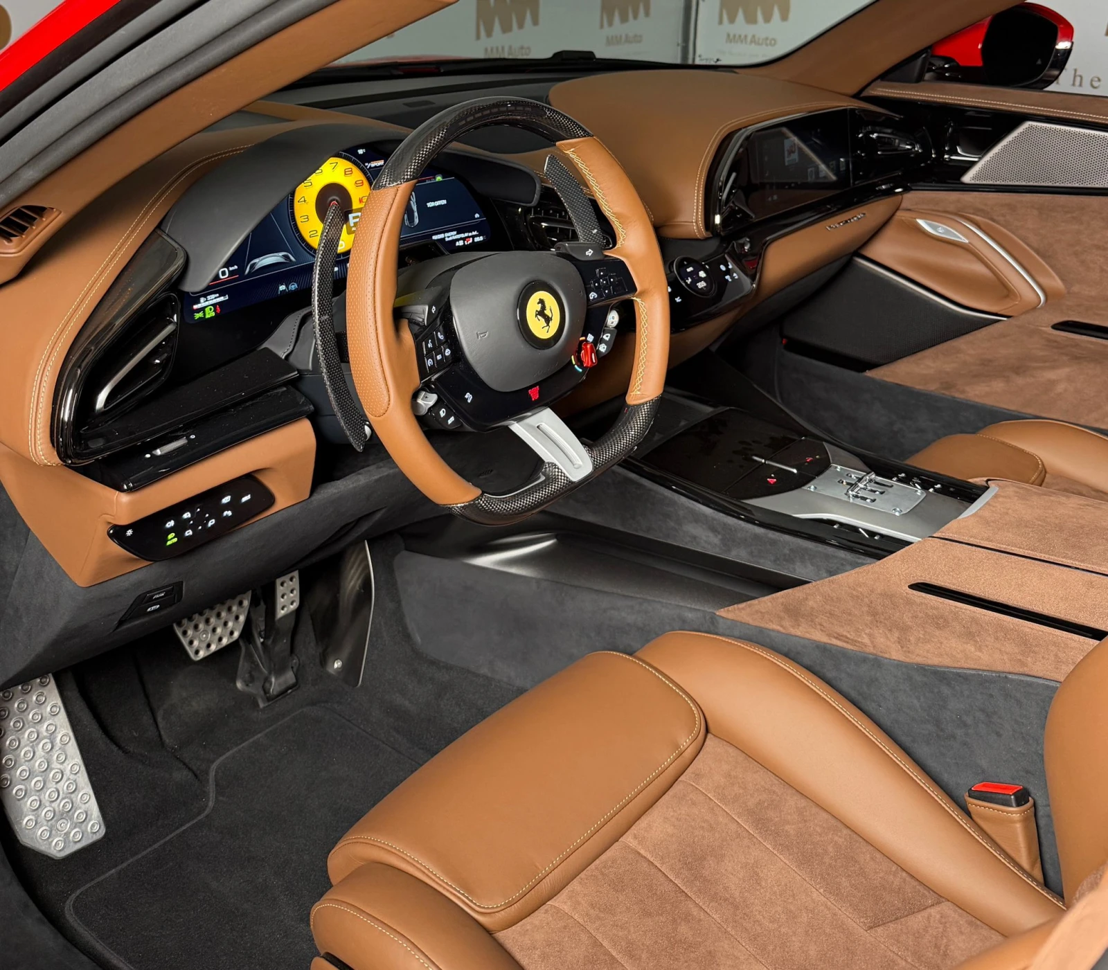 Ferrari Purosangue V12* Carbon* Pano* Ventilation* Display, снимка 7 - Автомобили и джипове - 53970491