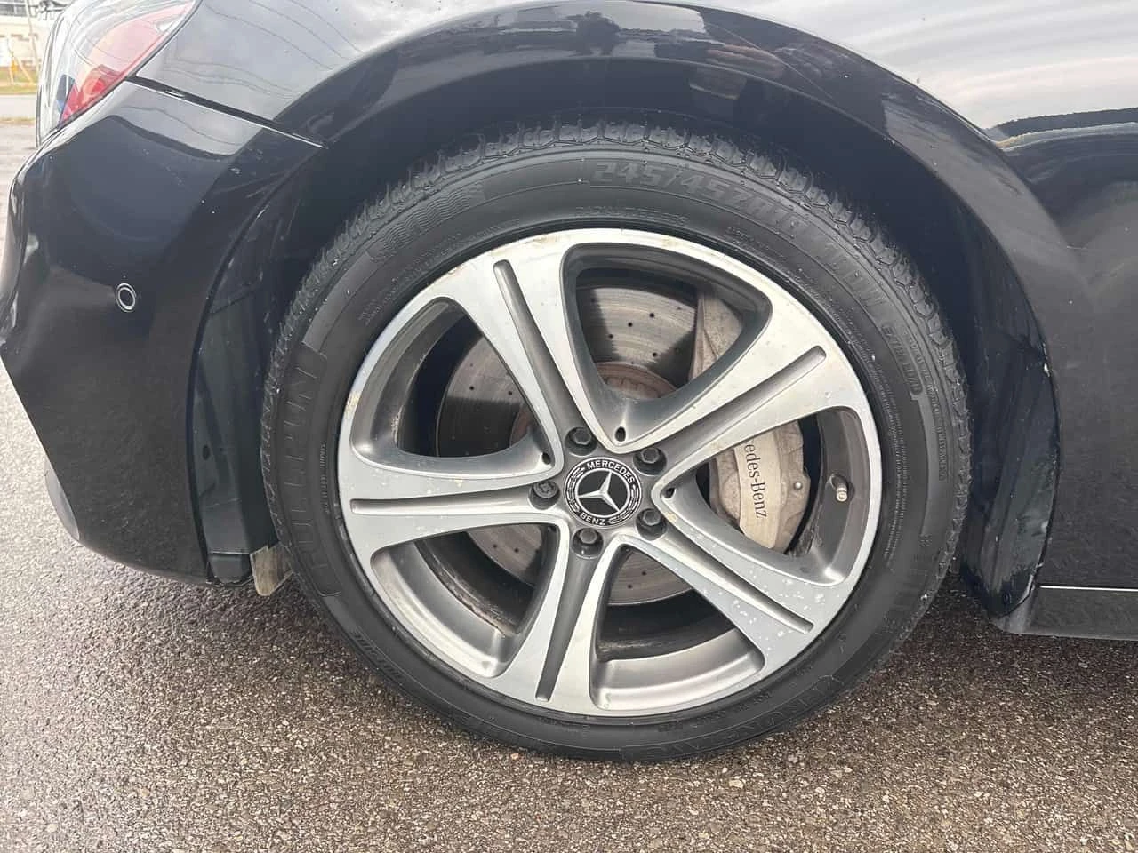 Mercedes-Benz E 400 CARFAX, снимка 16 - Автомобили и джипове - 54155972