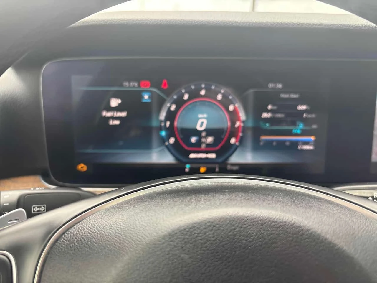 Mercedes-Benz E 400 CARFAX, снимка 8 - Автомобили и джипове - 54155972