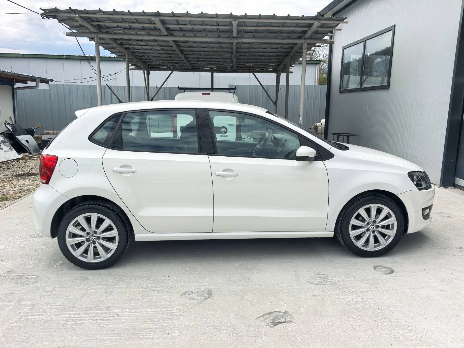 VW Polo 1.4i/DSG-94000km!!!, снимка 8 - Автомобили и джипове - 54618621