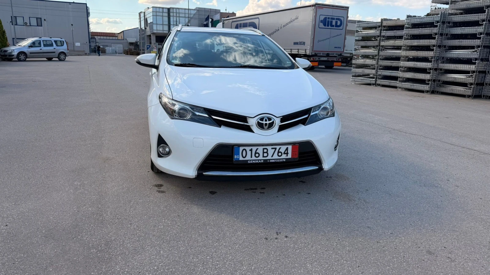 Toyota Auris 1.6 БЕНЗИН  , снимка 6 - Автомобили и джипове - 54961154