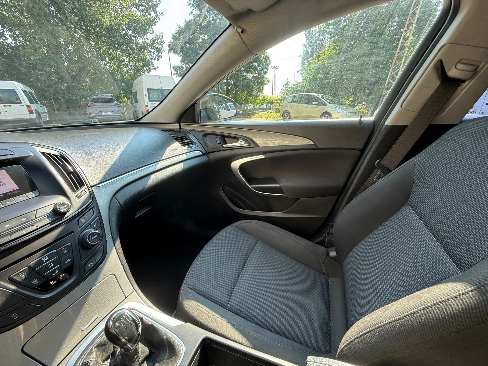 Opel Insignia, снимка 9 - Автомобили и джипове - 55049202