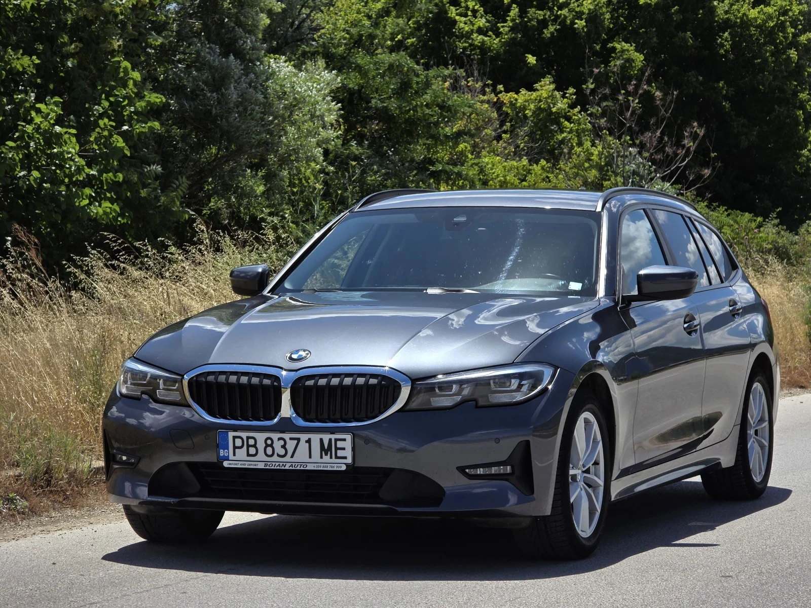 BMW 320 xDrive Mild Hybrid, снимка 2 - Автомобили и джипове - 55265201