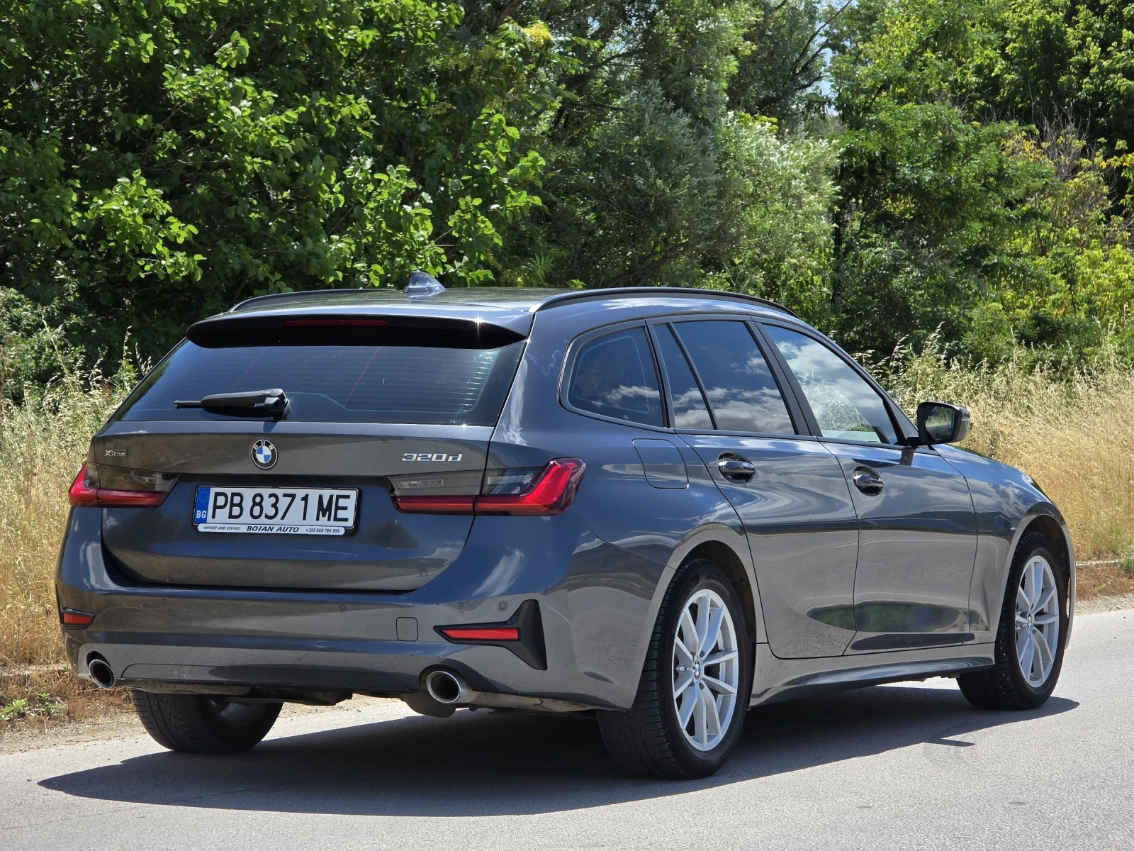 BMW 320 xDrive Mild Hybrid, снимка 6 - Автомобили и джипове - 55265201