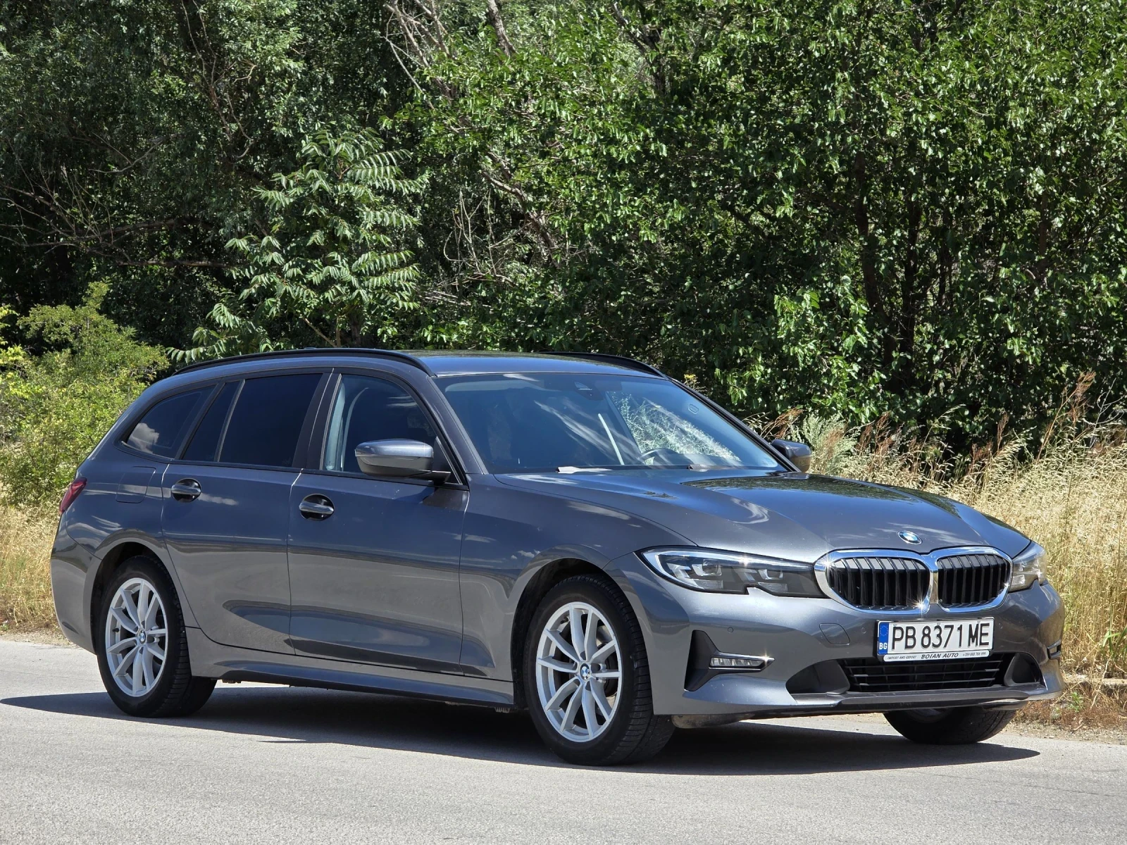BMW 320 xDrive Mild Hybrid, снимка 8 - Автомобили и джипове - 55265201