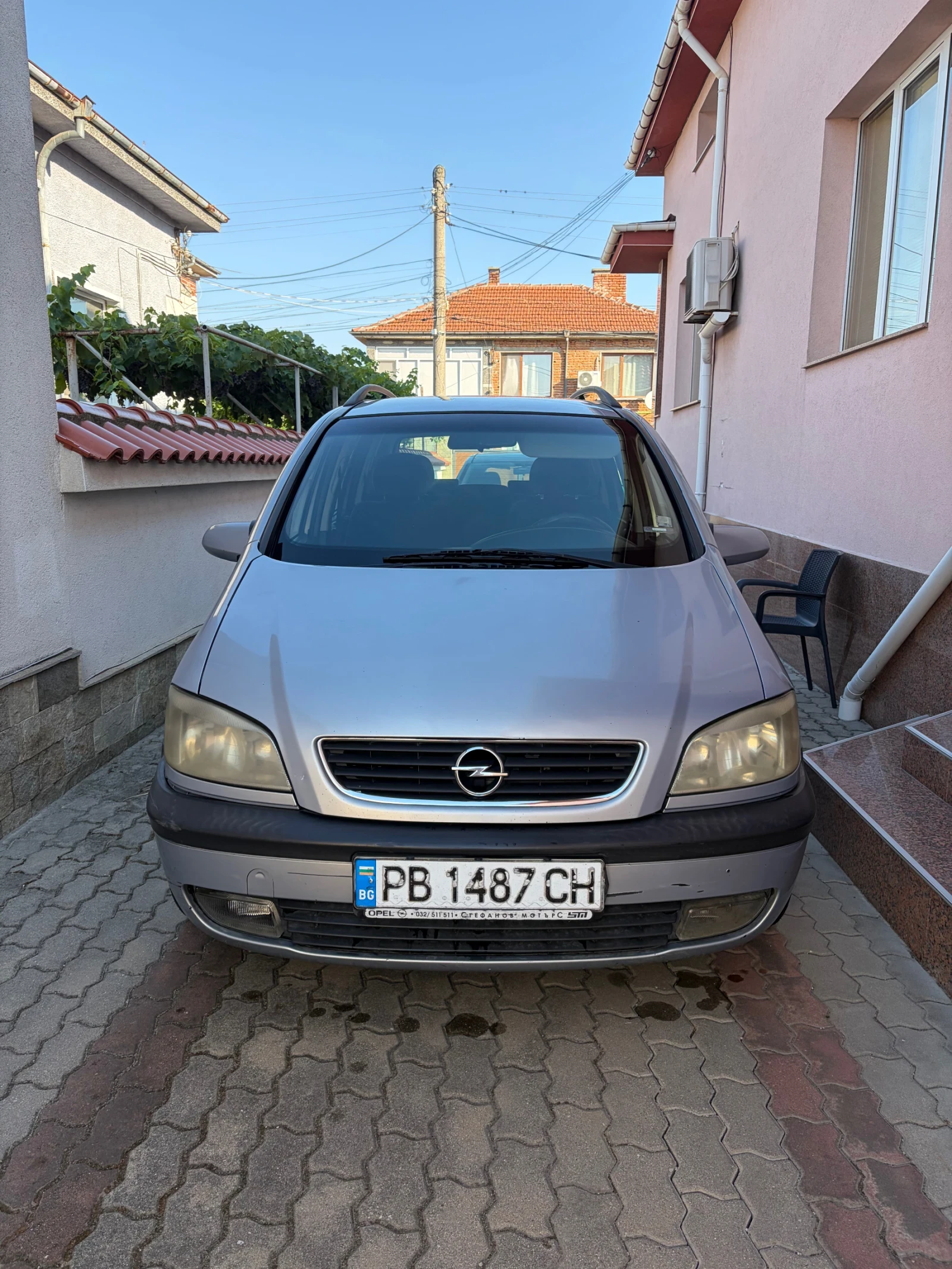 Opel Zafira 7 места