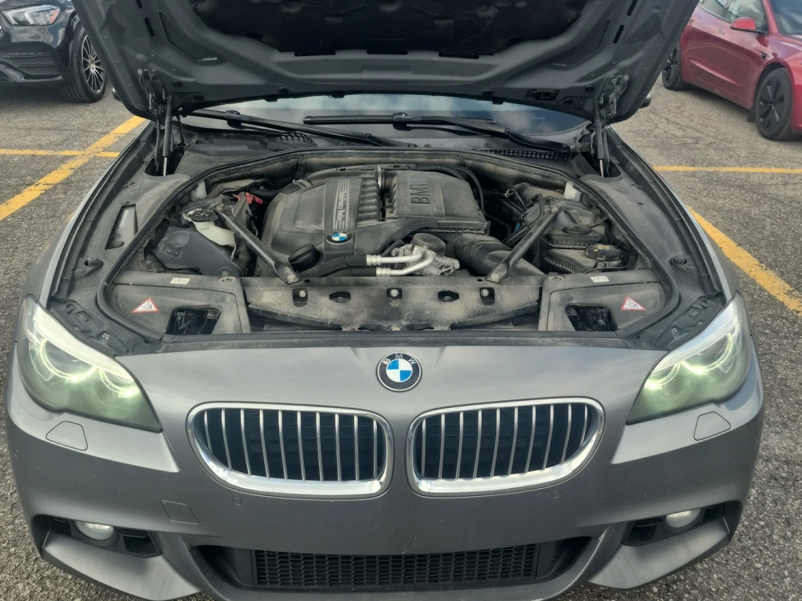 BMW 535 XDRIVE* HARMAN KARDON* 360* CARFAX , снимка 17 - Автомобили и джипове - 56009872