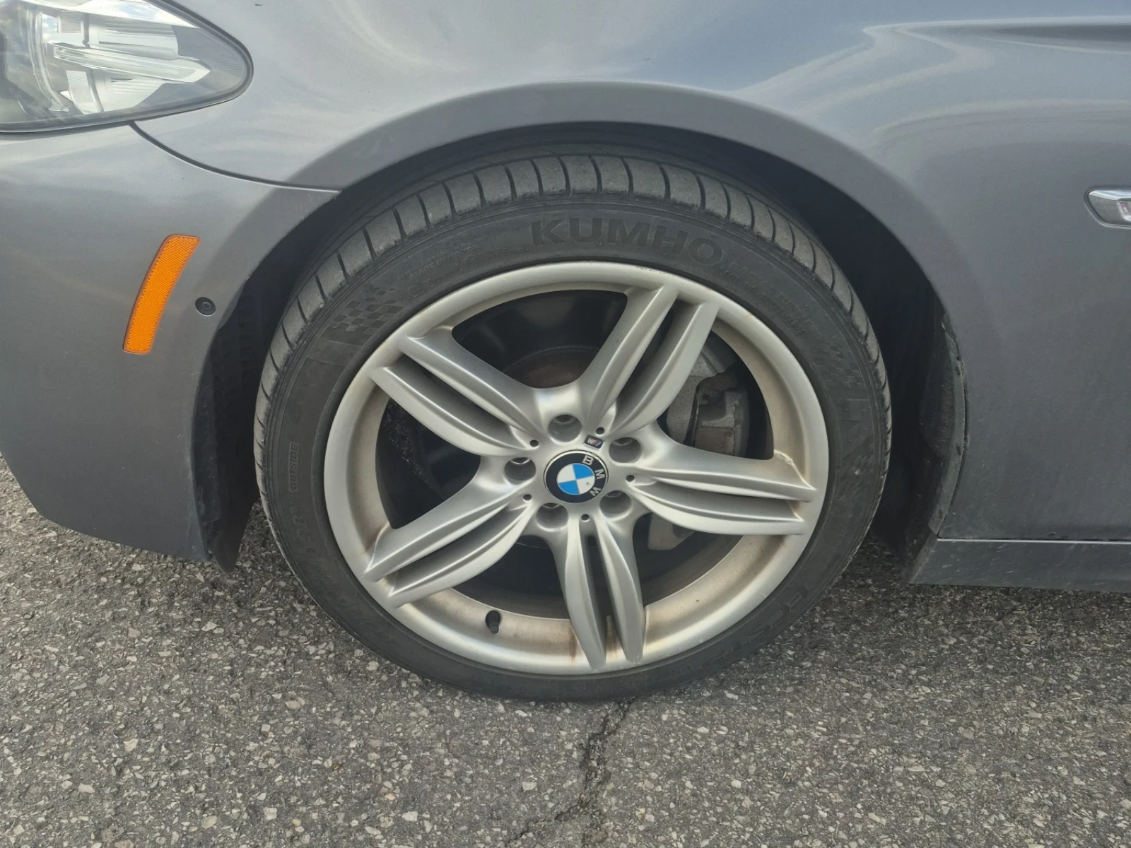 BMW 535 XDRIVE* HARMAN KARDON* 360* CARFAX , снимка 13 - Автомобили и джипове - 56009872