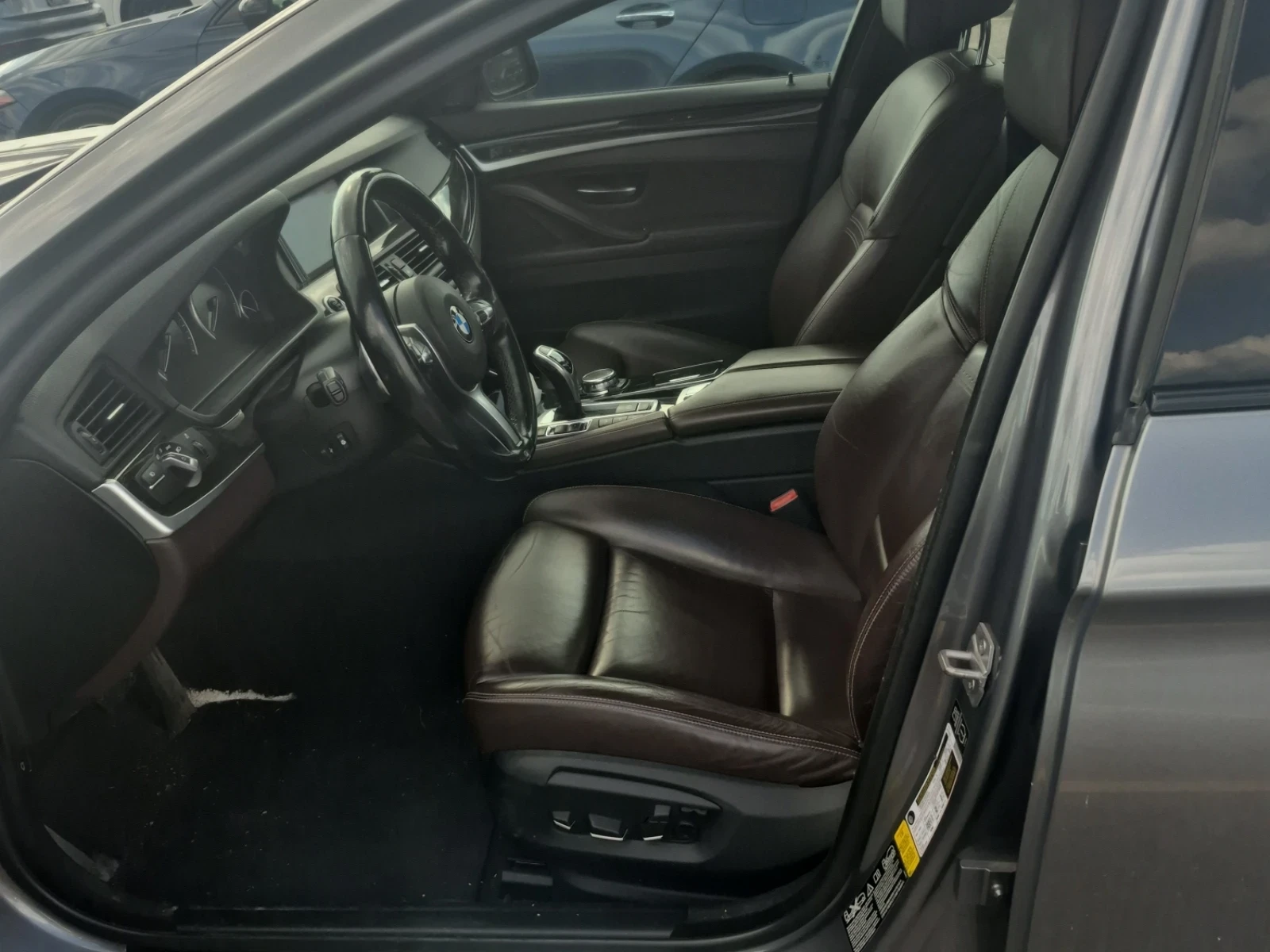 BMW 535 XDRIVE* HARMAN KARDON* 360* CARFAX , снимка 6 - Автомобили и джипове - 56009872