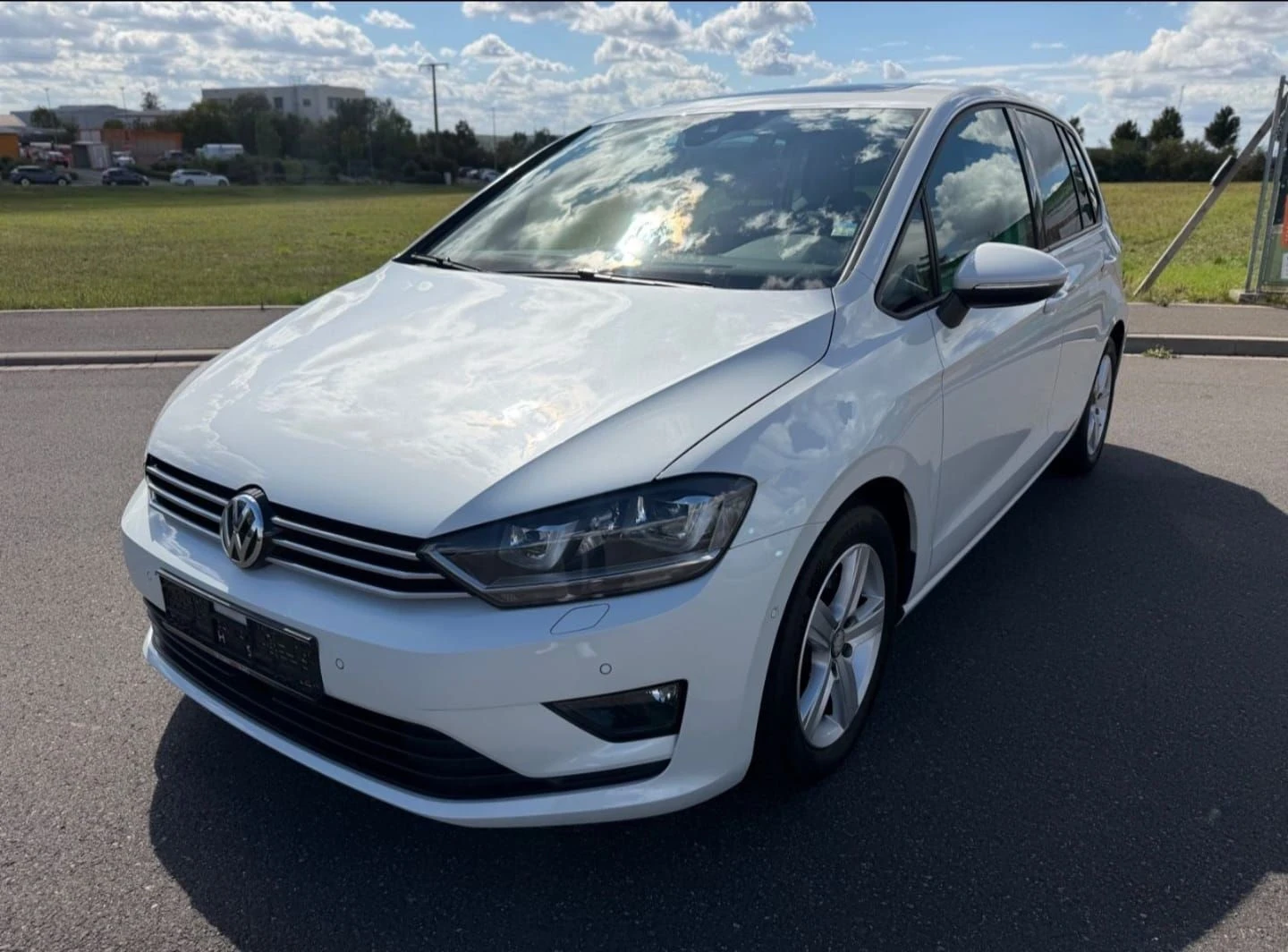 VW Golf Учебен  1 .6TDI, снимка 2 - Автомобили и джипове - 56015630