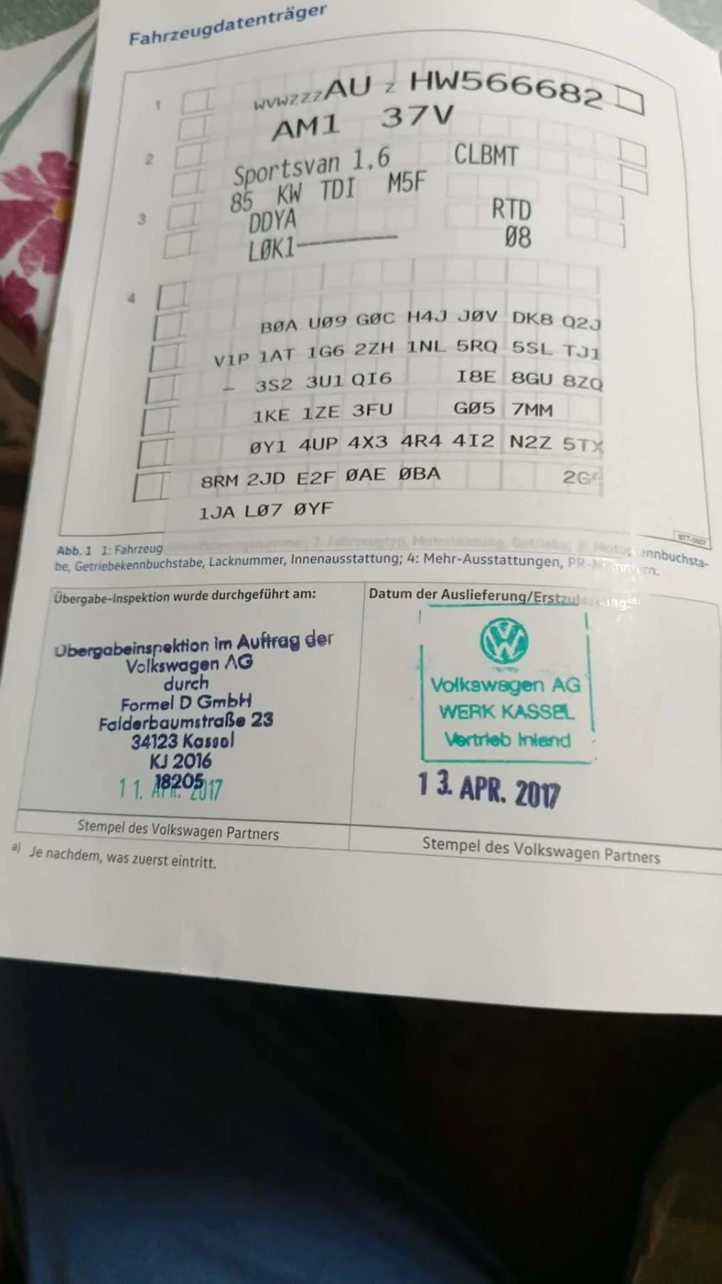 VW Golf Учебен  1 .6TDI, снимка 14 - Автомобили и джипове - 56015630