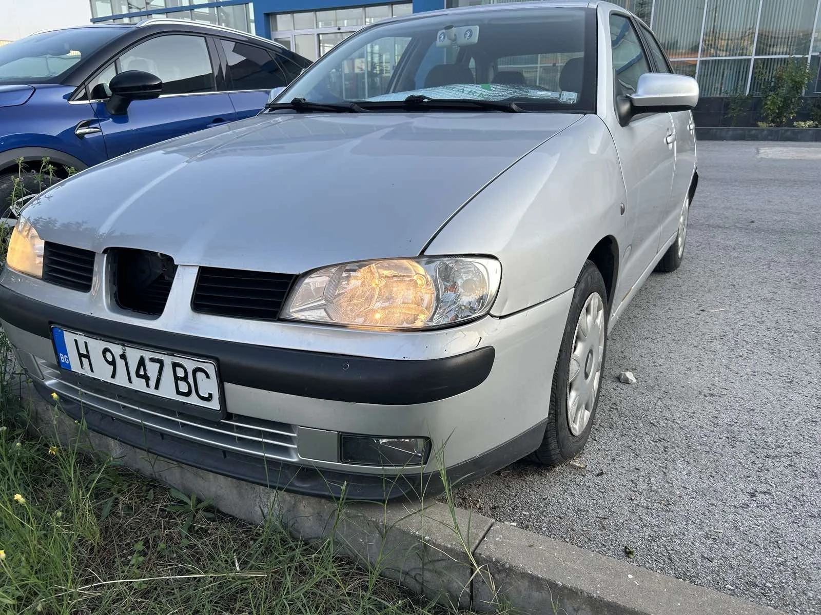 Seat Ibiza 1.4, снимка 2 - Автомобили и джипове - 56361254