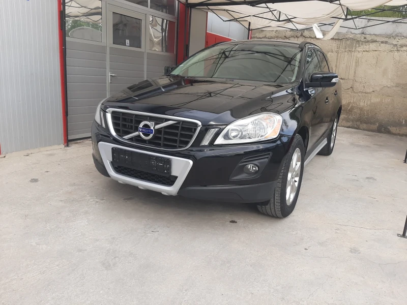 Volvo XC60 2.4D D5 185 4x4 AUTOMATIC , снимка 2 - Автомобили и джипове - 47043785