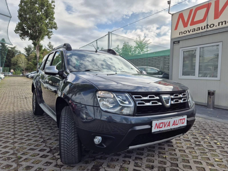 Dacia Duster 1.5DCI-4X4-LAUREATЕ-FACE LIFT, снимка 5 - Автомобили и джипове - 47312050