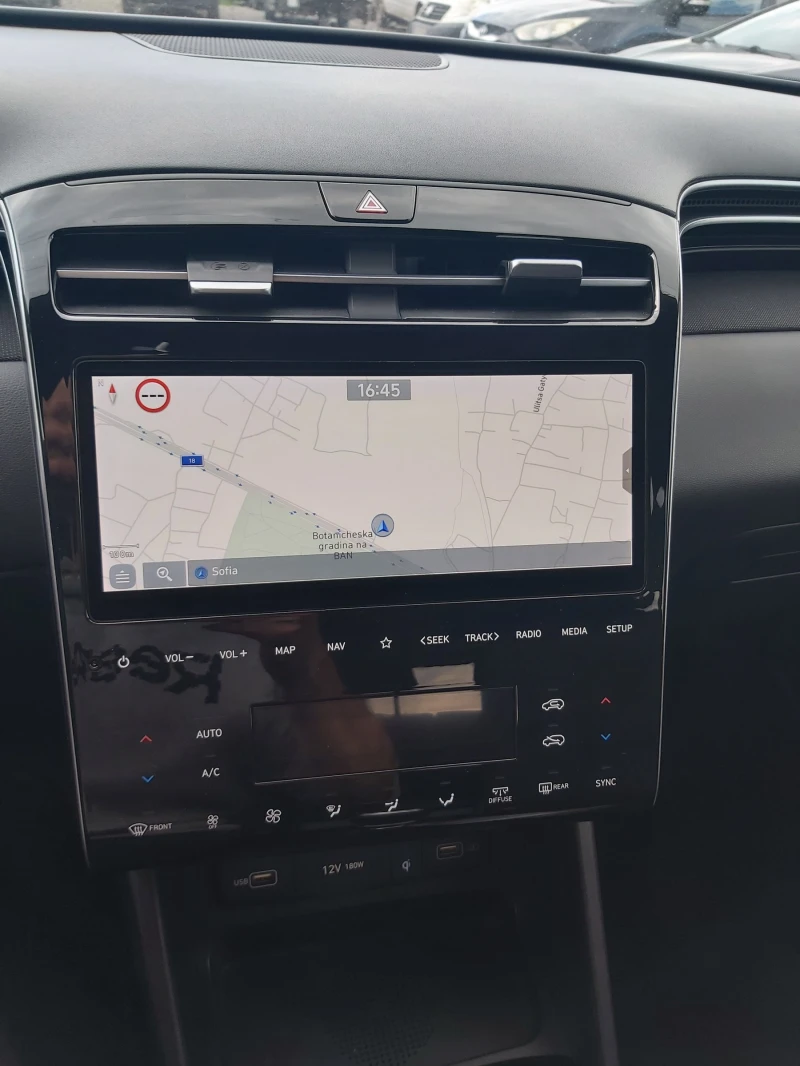 Hyundai Tucson 1.6 crdi 26746 km, снимка 14 - Автомобили и джипове - 52627064