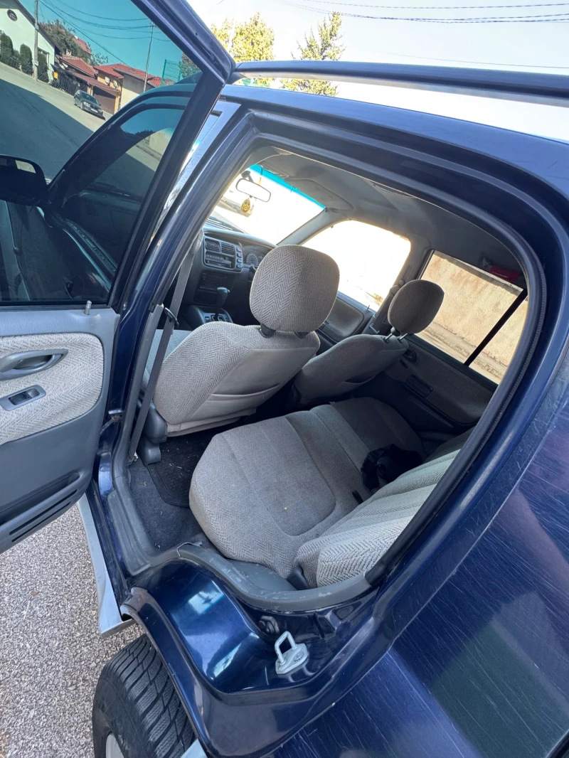 Suzuki Grand vitara 2.5 ГАЗОВ ИНЖЕКЦИОН, снимка 9 - Автомобили и джипове - 51897938