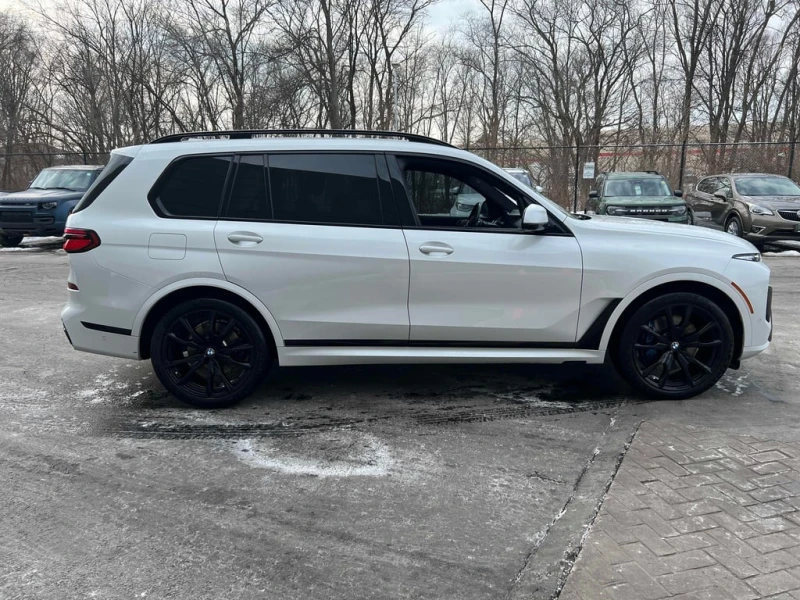 BMW X7 * xDrive40i * ДИСТРОНИК* ОБДУХВАНЕ* ПАНОРАМА* , снимка 3 - Автомобили и джипове - 53436289