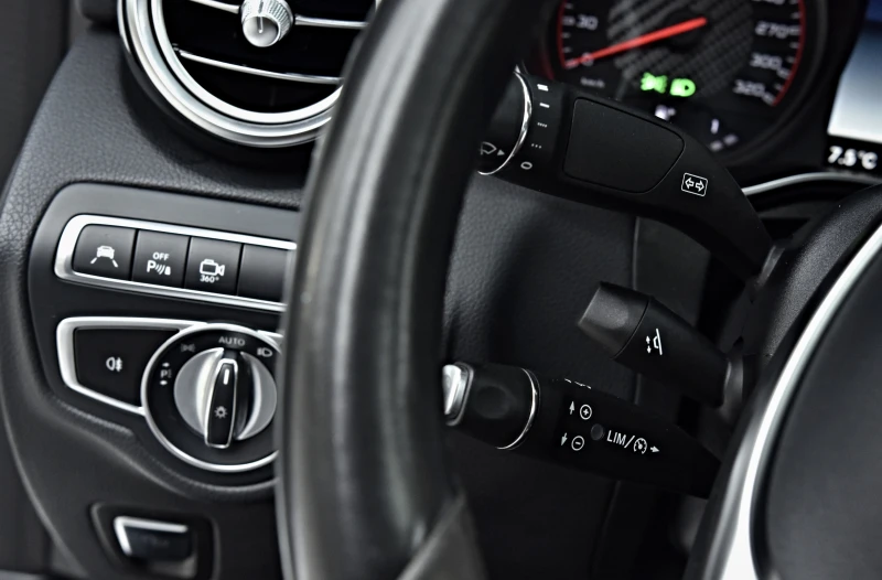 Mercedes-Benz GLC 63 AMG GLC 63s /CERAMICA//BUR//, снимка 14 - Автомобили и джипове - 53447495