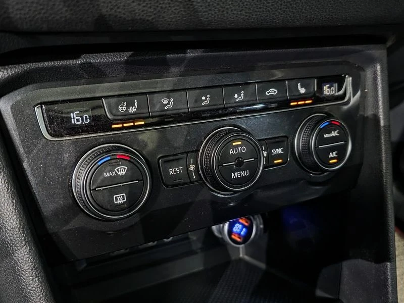 VW Tiguan 2.0 TDI Prestige| 150к.с., снимка 17 - Автомобили и джипове - 56199879