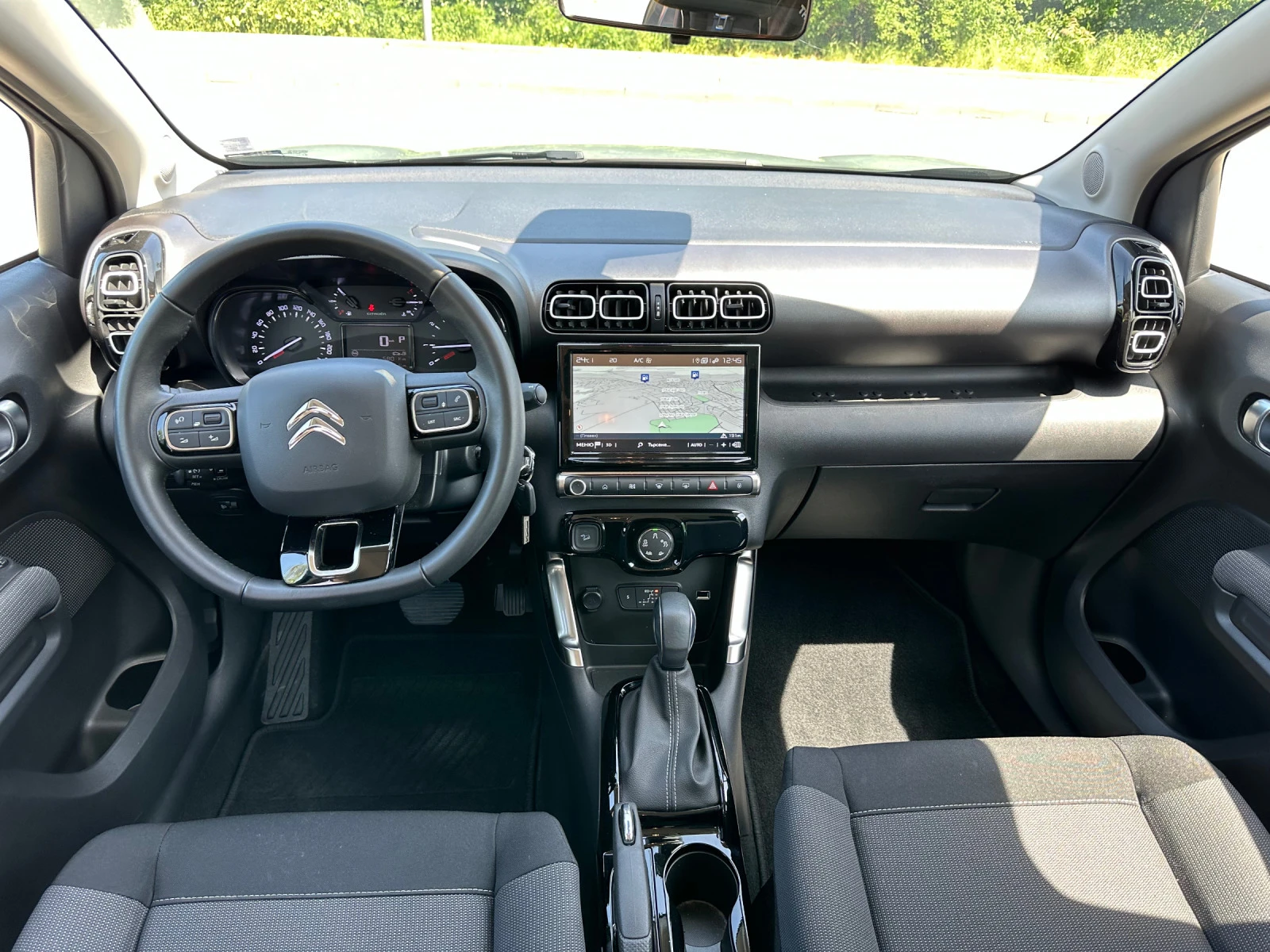 Citroen C3 Aircross 1.2i STT SHINE PureTech ГАРАНЦИЯ - изображение 6