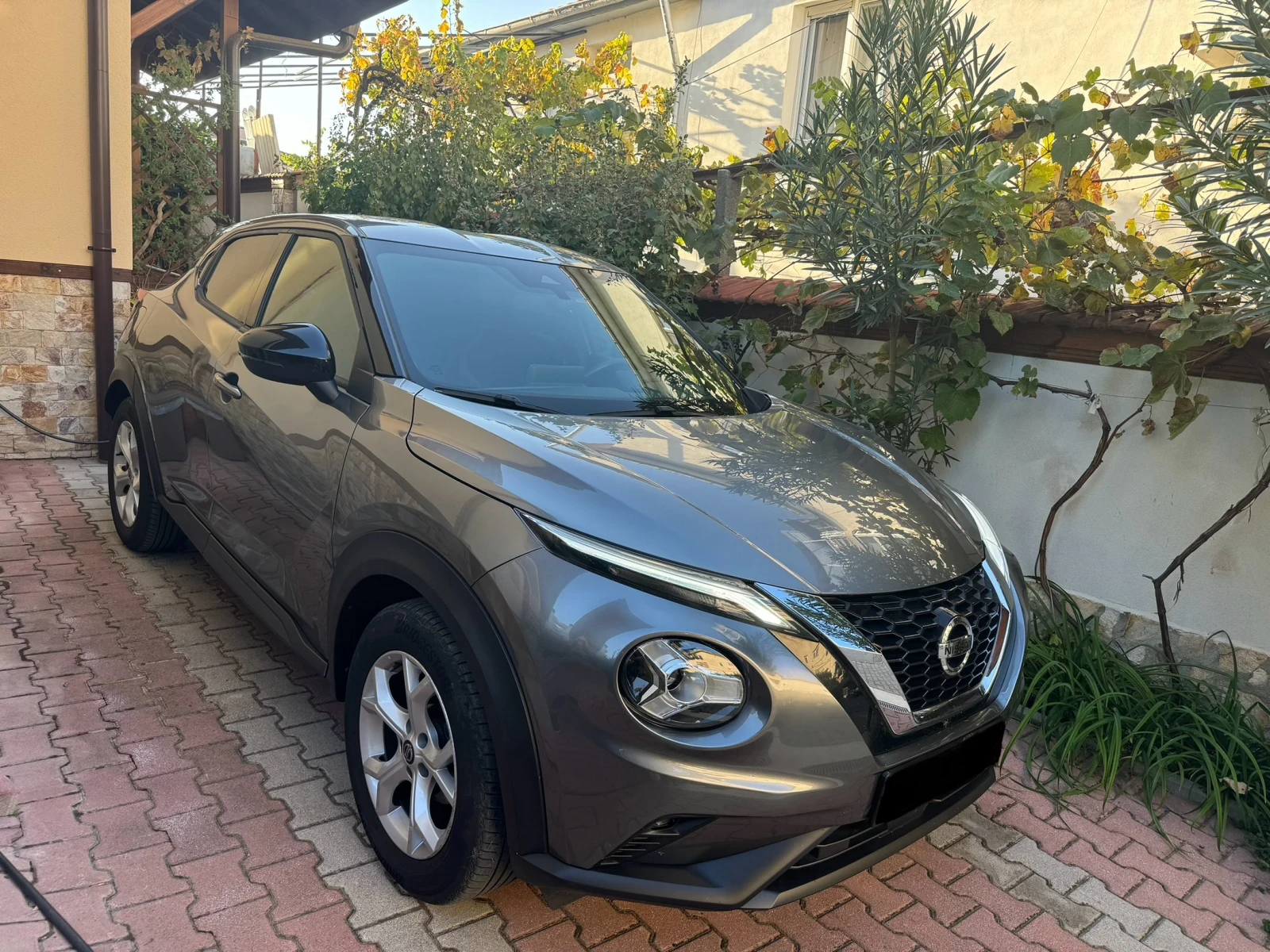 Nissan Juke N-Connecta 1. 0 DIG-T - изображение 2