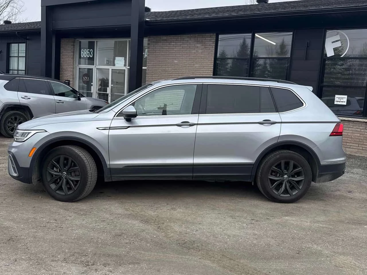 VW Tiguan * Comfortline * CARFAX * ���� �� �� | Mobile.bg � ����������� 2