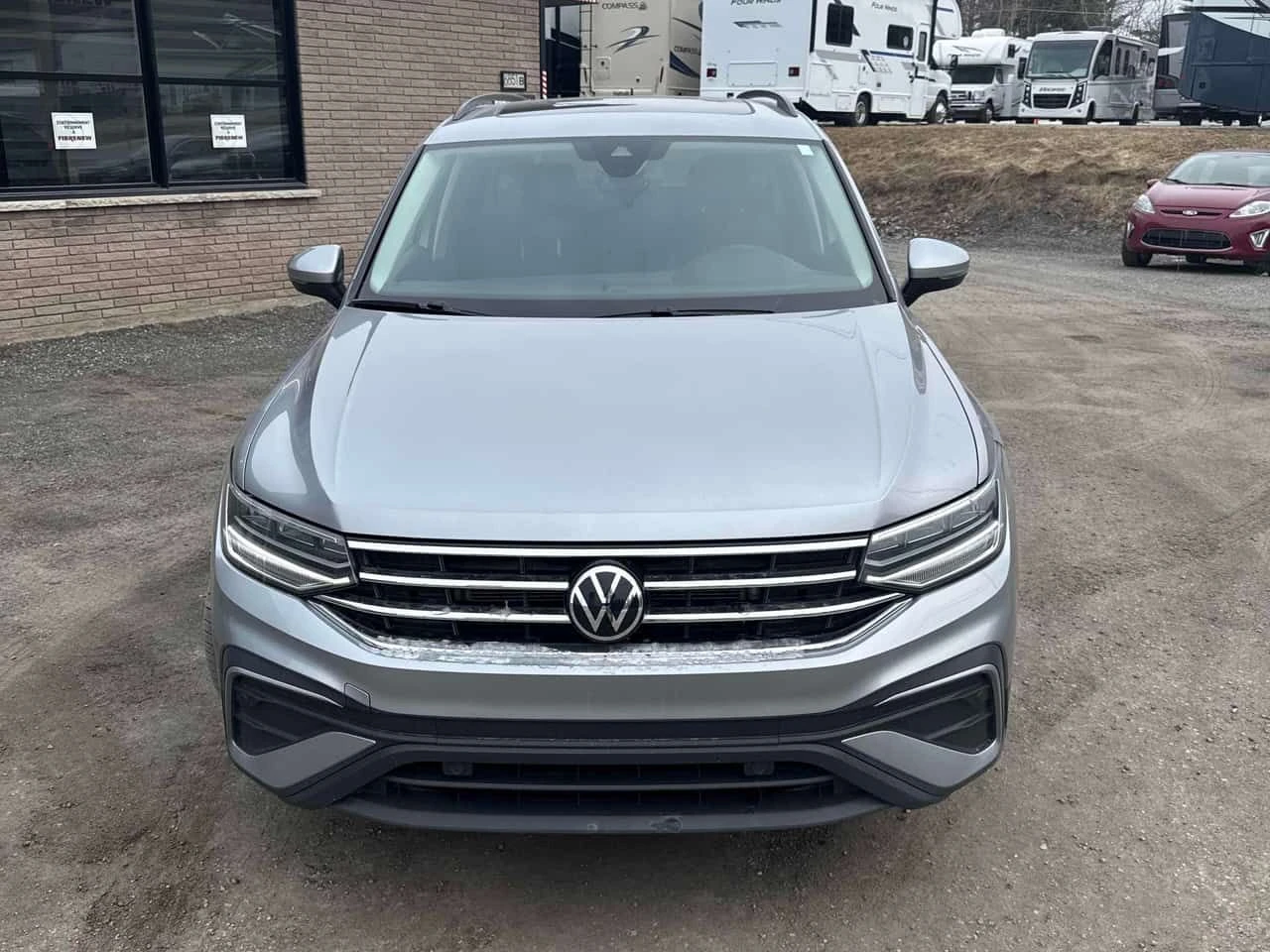 VW Tiguan * Comfortline * CARFAX * ���� �� �� | Mobile.bg � ����������� 6