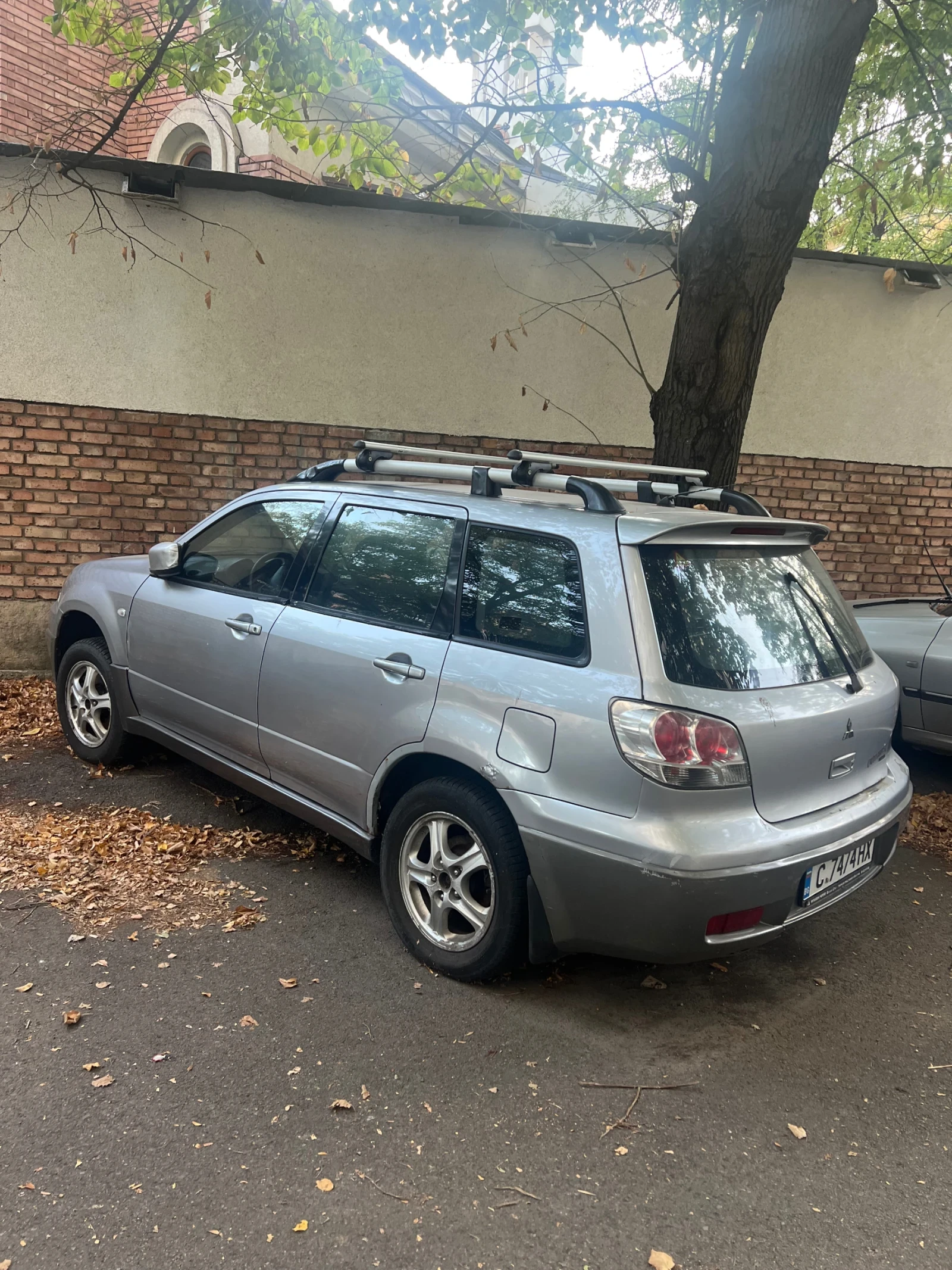 Mitsubishi Outlander, снимка 4 - Автомобили и джипове - 54240349