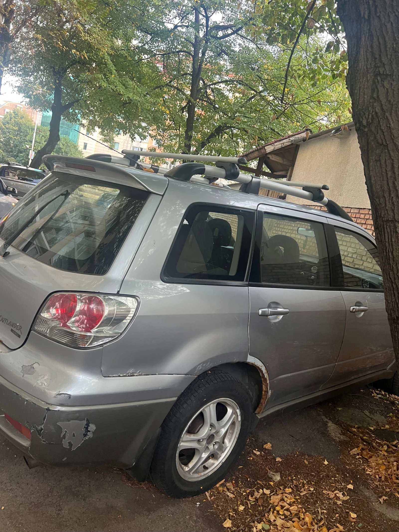 Mitsubishi Outlander, снимка 3 - Автомобили и джипове - 54240349