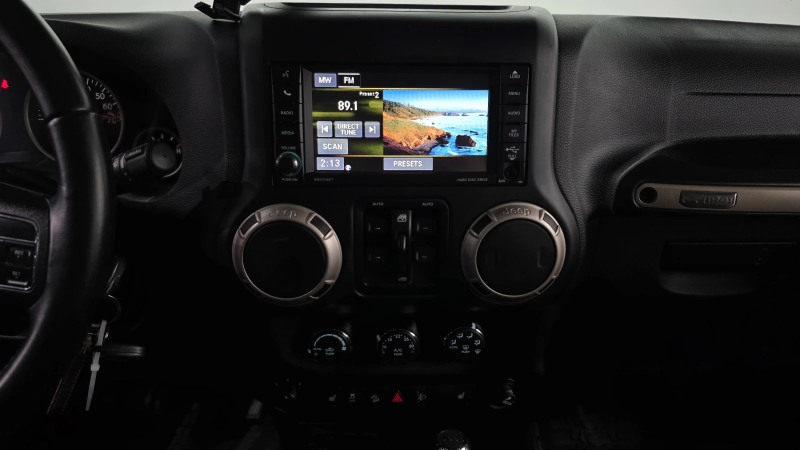 Jeep Wrangler 75TH SPECIAL EDITION* КАТО НОВ* КРАЙНА ЦЕНА, снимка 9 - Автомобили и джипове - 54628644