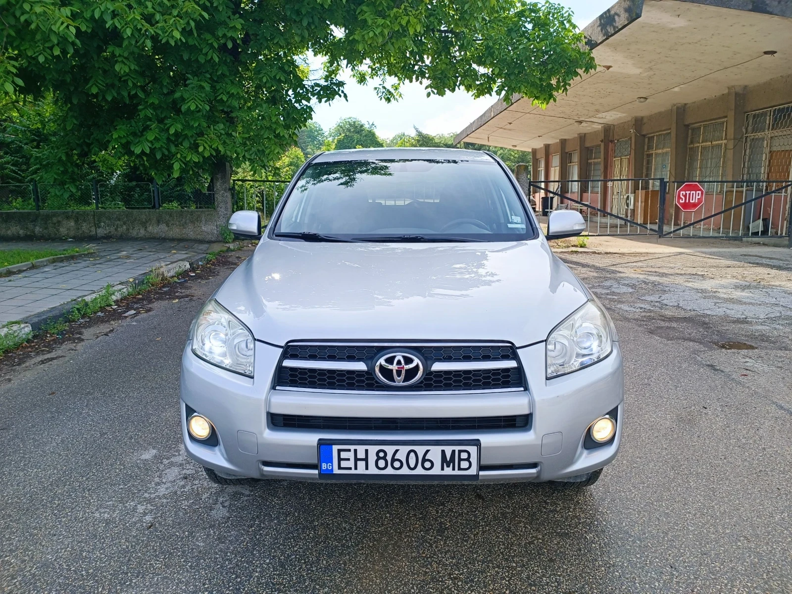 Toyota Rav4 2.0i-158кс-РЪЧКА-6ск-4Х4-ГАЗ/БЕНЗИН