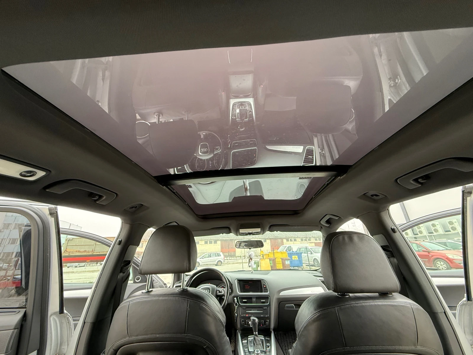 Audi Q5, снимка 9 - Автомобили и джипове - 54857620