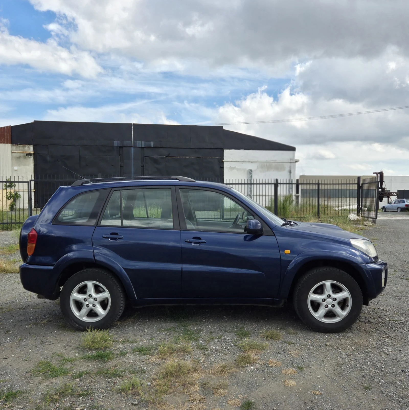Toyota Rav4, снимка 4 - Автомобили и джипове - 54954995