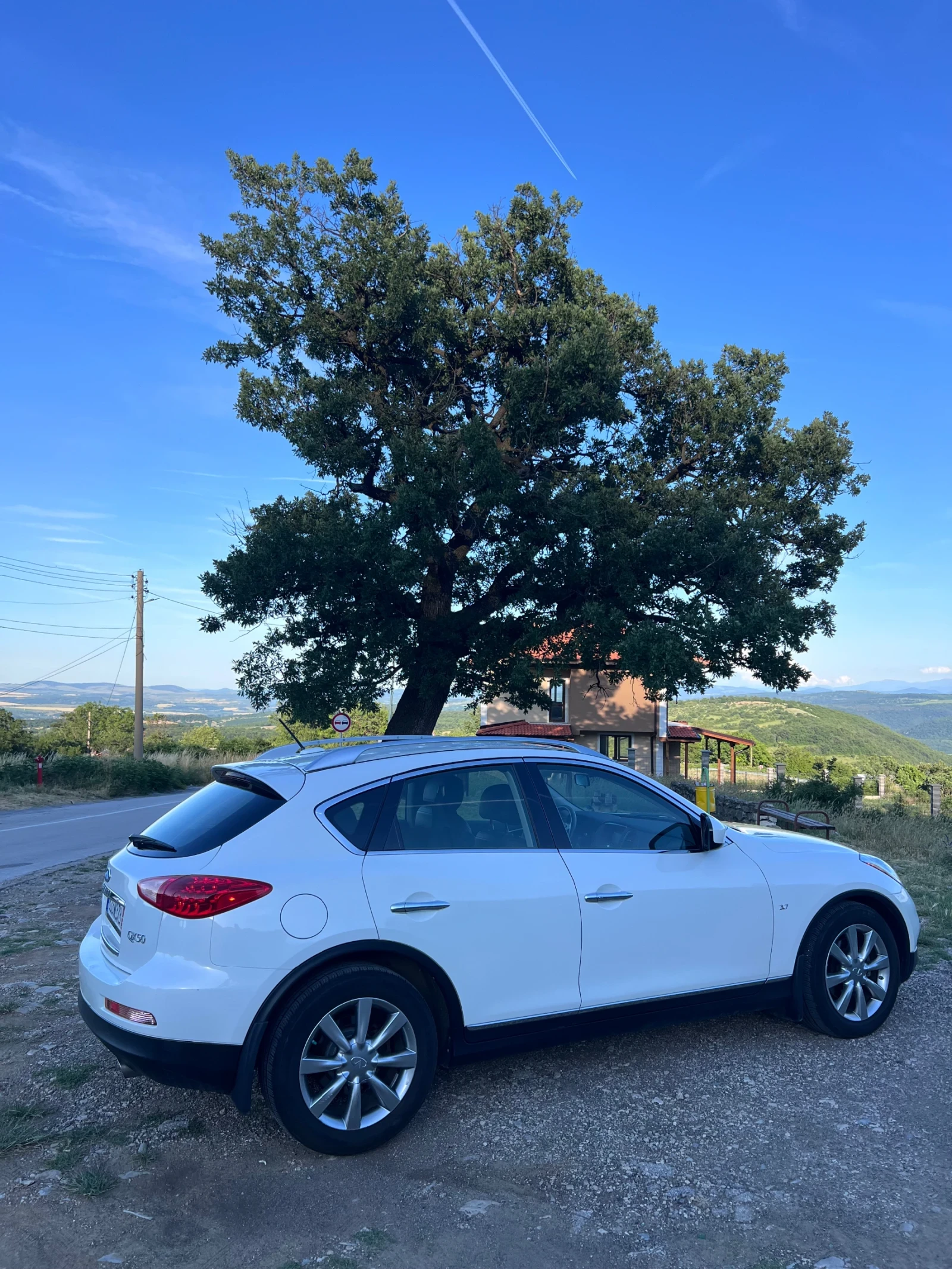 Infiniti QX50 3.7 V6 AWD, снимка 5 - Автомобили и джипове - 54944859