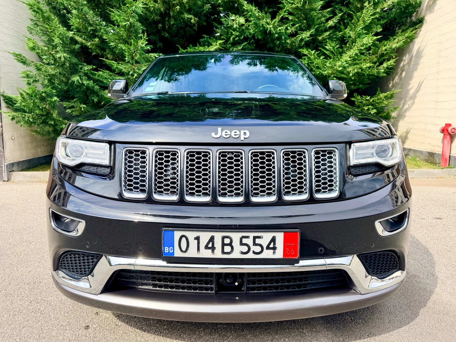 Jeep Grand cherokee 3.6 V6 SUMMIT PANORAMA OBDUHVANE PODGREV KAMERA , снимка 2 - Автомобили и джипове - 54976549