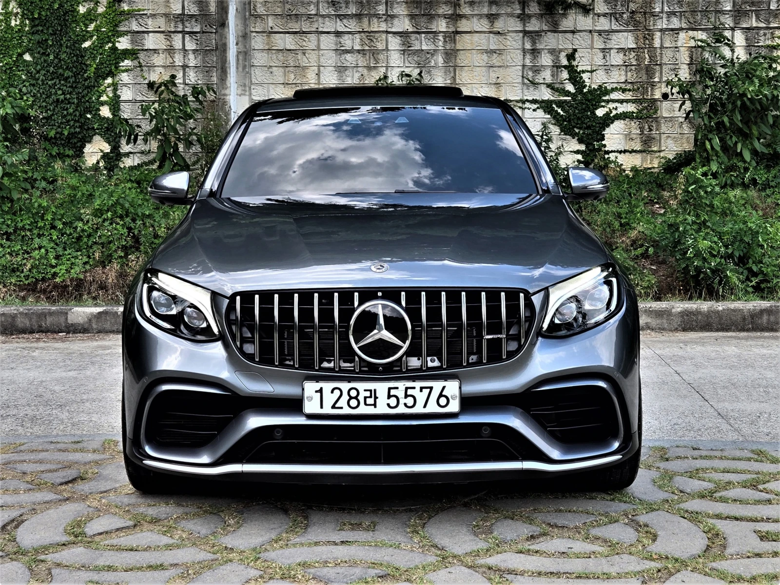 Mercedes-Benz GLC 63 AMG S* DIS* HUD* 360* BURMASTER* KEYLESS* КРАЙНА ЦЕНА*, снимка 2 - Автомобили и джипове - 55126988