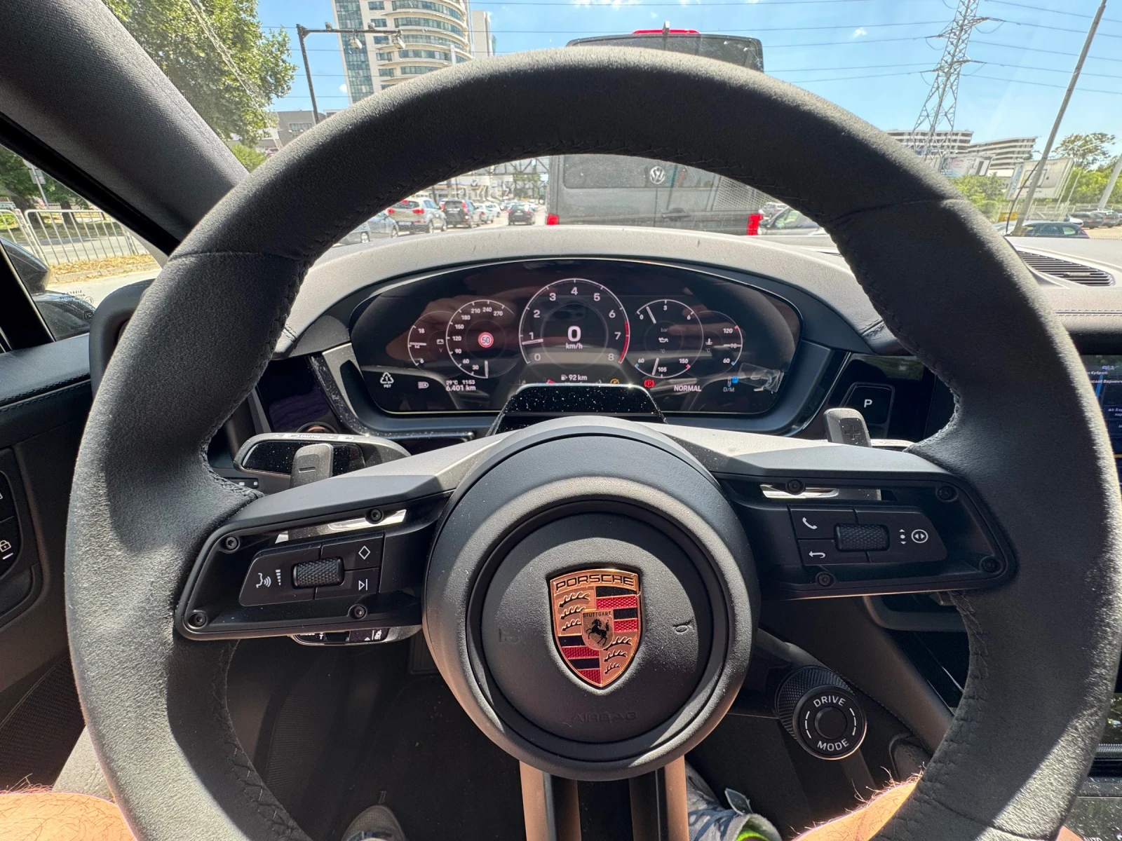 Porsche Cayenne 2026 Limited Black Edition, снимка 11 - Автомобили и джипове - 55161719