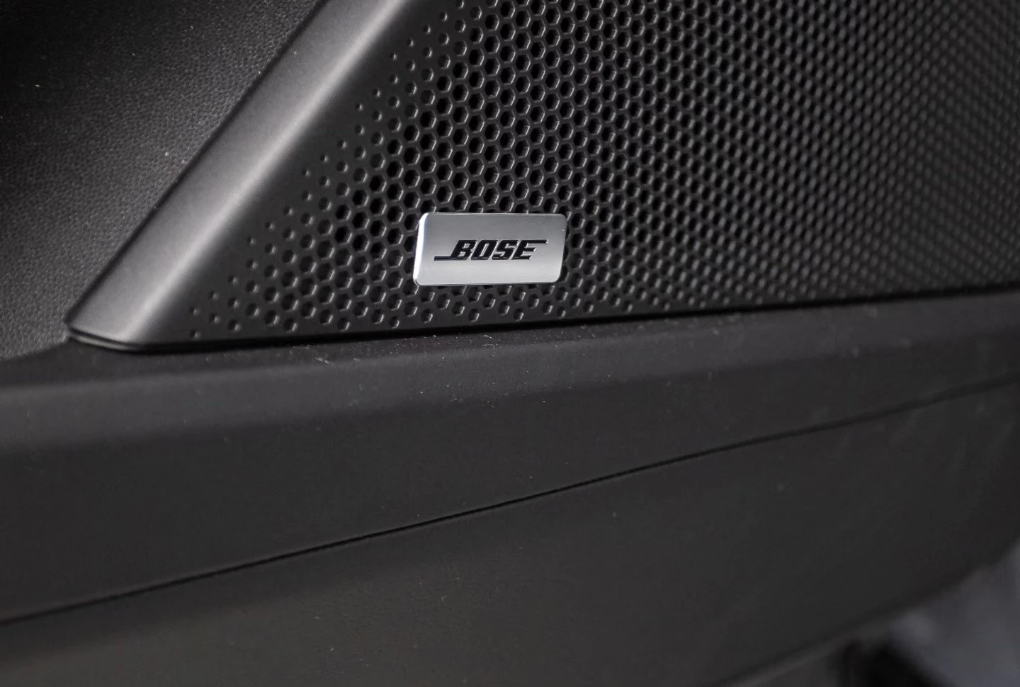 Porsche Cayenne S COUPE ELECTRIC BOSE SPORT-DESIGN HEAD-UP , снимка 15 - Автомобили и джипове - 55674331