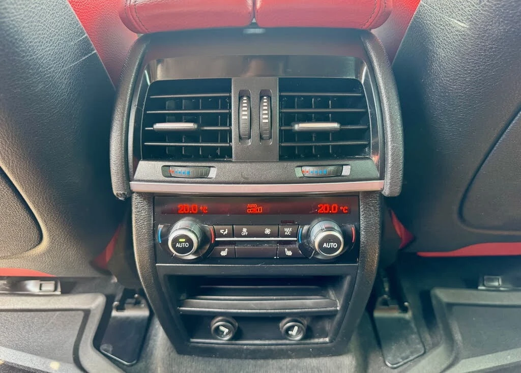 BMW X6 xDrive 50i AWD, снимка 17 - Автомобили и джипове - 55810530