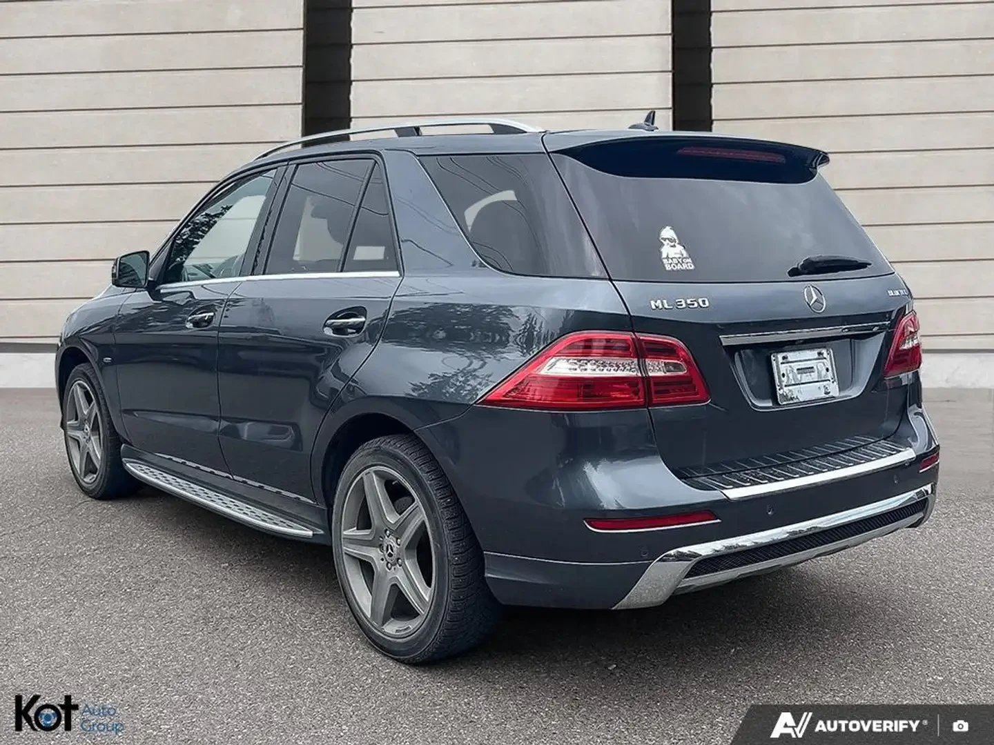 Mercedes-Benz ML 350 AMG* LINE* HARMON* KARDON* ПОДГРЕВ* КАМЕРА* КЕЙЛЕС, снимка 2 - Автомобили и джипове - 55981579