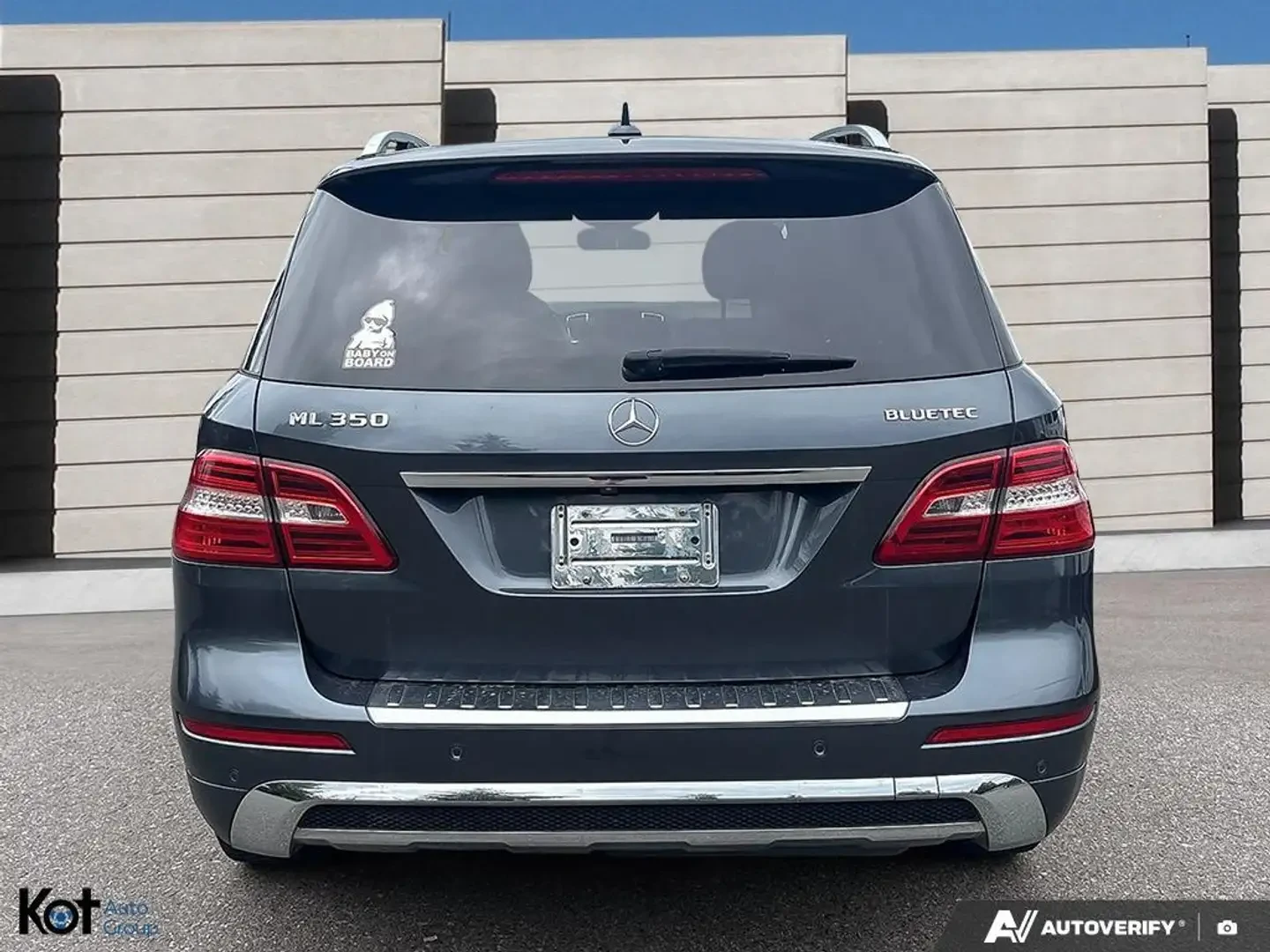 Mercedes-Benz ML 350 AMG* LINE* HARMON* KARDON* ПОДГРЕВ* КАМЕРА* КЕЙЛЕС, снимка 4 - Автомобили и джипове - 55981579
